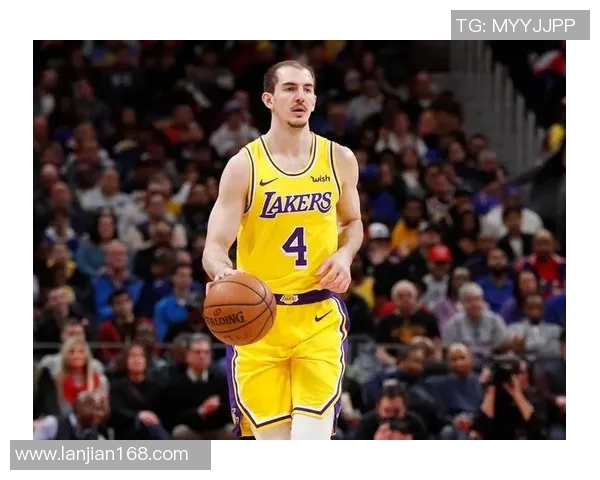 亚历克斯卡鲁索:从无名小卒到NBA明星的奋斗之路与成长故事