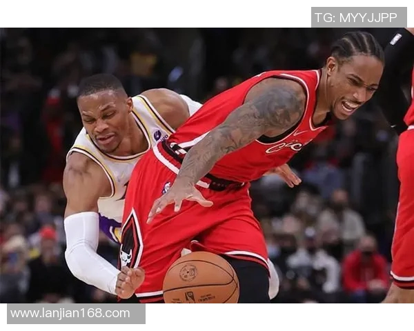 华盛顿与奥兰多激战正酣双方球队表现精彩纷呈分析